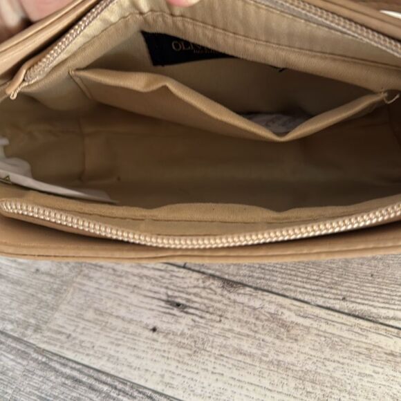 Olivia Miller Gabriella Small Shoulder Bag NWT - Picture 6 of 7